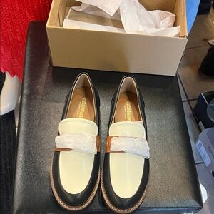 Black and Cream women’s Loafers